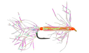 Die Juletrae-Meerforellenfliege besteht fast komplett aus Mylar Cord. Am Schwanz und am Kopf der Fliege wird das Material aufgerippelt.