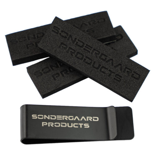 Sondergaard Fly Clip – Praktischer Fliegenhalter für Fliegenfischer